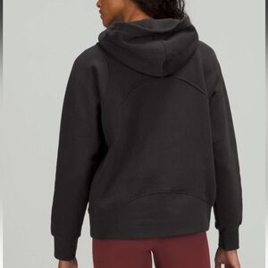 LULULEMON LOUNGEFUL WOMEN’S HOODIE BLACK COLOR SIZE 12 PTP 23.5” Length 23”